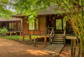 tendu leaf jungle resort deluxe huts